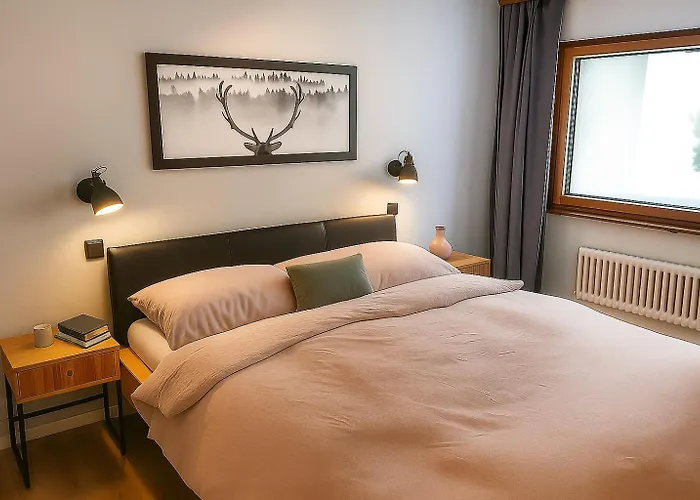 Ambiente C2 - Moderne Mit Terrasse In 洛伊克巴德